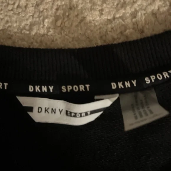 DKNY Women’s Black Crewneck Sweatshirt - Picture 2 of 3